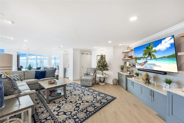 4041 Gulf Shore Boulevard Sw - Photo 1