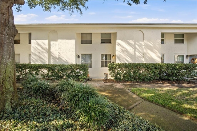 4521 W La Villa Lane - Photo 1
