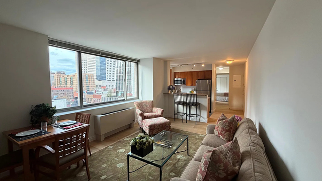 1500 Lexington Ave. - Photo 1