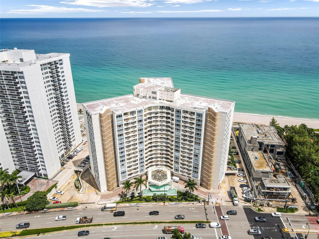 3180 S Ocean Drive - Photo 1
