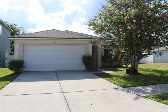 6419 Chapel Pines Boulevard - Photo 1