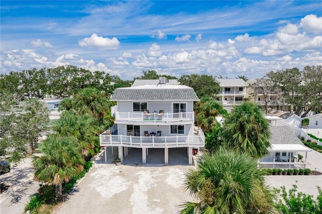 115 Canal Avenue - Photo 1
