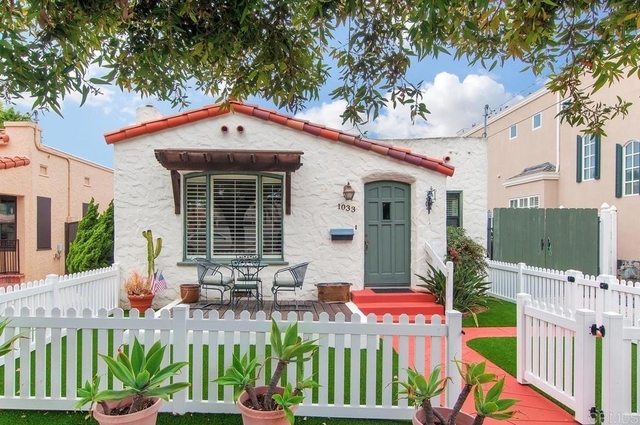 1033 Encino Row - Photo 1