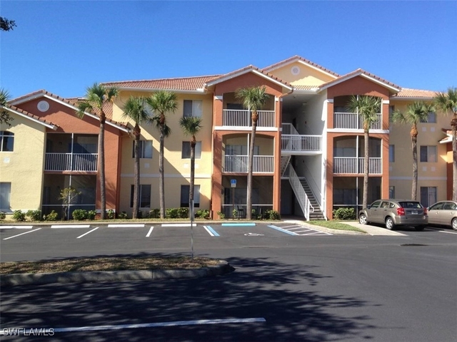 6321 Aragon Way - Photo 1