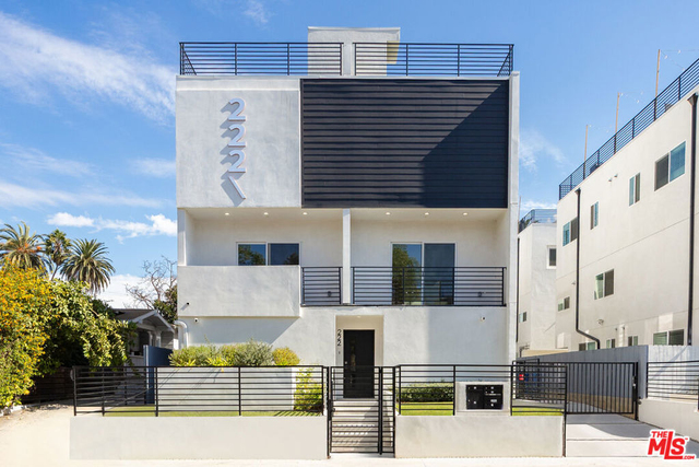 222 N Coronado Street - Photo 1