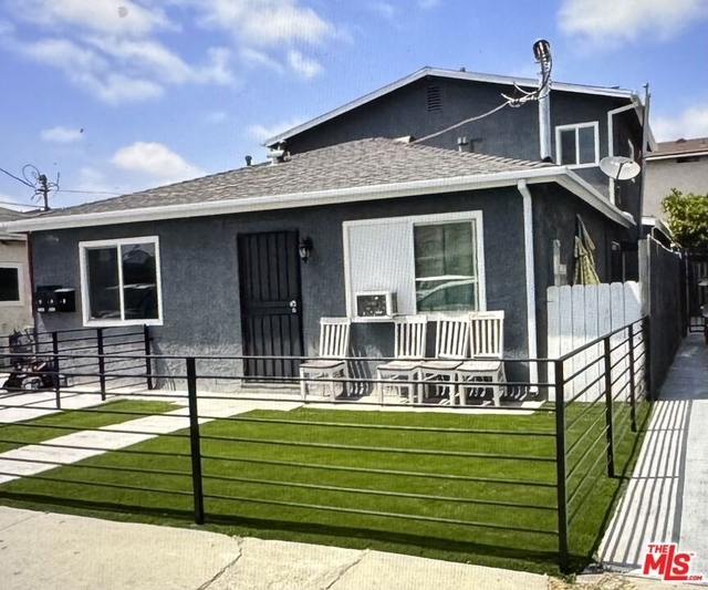 3239 W 139th Street - Photo 1