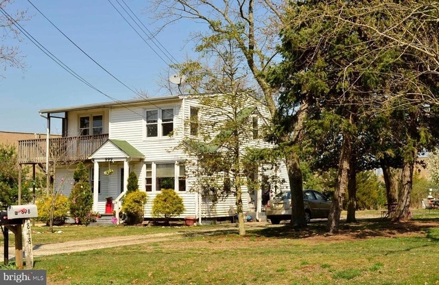 899 N 3rd Street - Photo 1