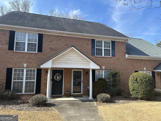 135 Logmont Trace - Photo 1