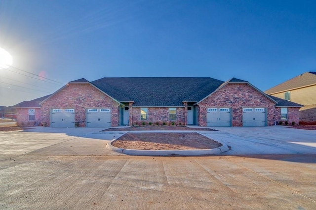 1530 S 7th Street - Photo 1