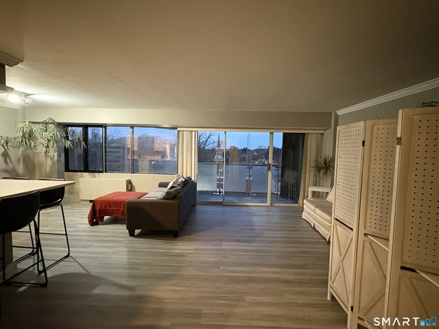 30 Woodland Street - Photo 1