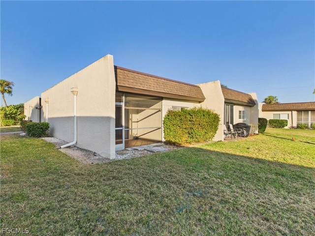 6300 S Pointe Boulevard - Photo 1