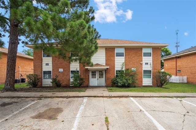 3532 Midwest Drive - Photo 1