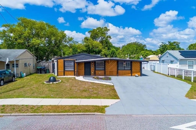 1118 Overdale Street - Photo 1