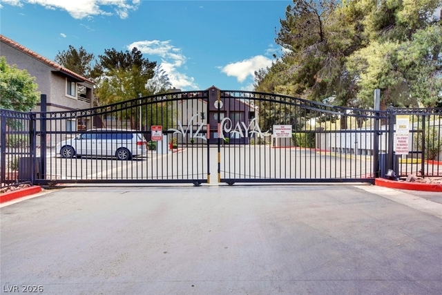 5018 S Rainbow Boulevard - Photo 1