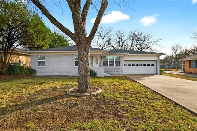 1807 W Josephine Street - Photo 1