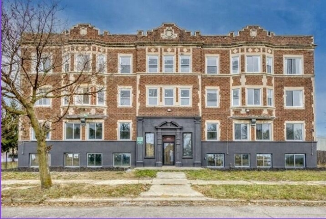 3295 Rochester Street - Photo 1