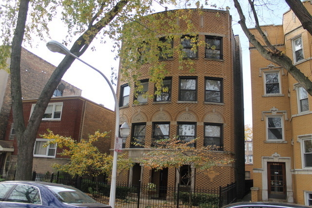 6310 N Rockwell Street - Photo 1