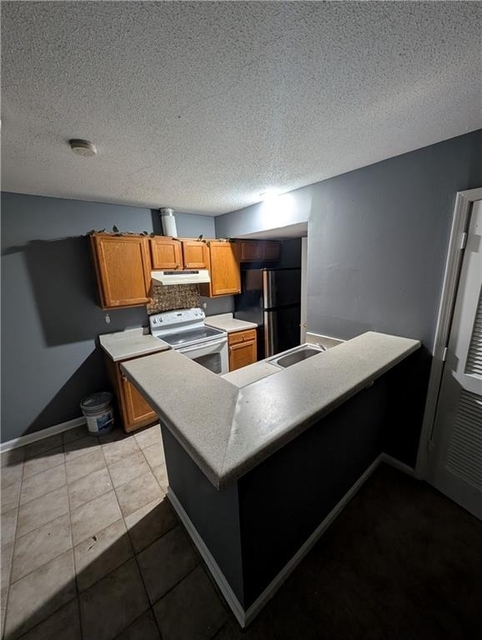 5584 Estates Court - Photo 1