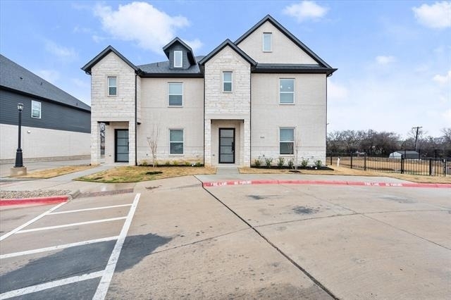 2355 Spring Park Boulevard - Photo 1