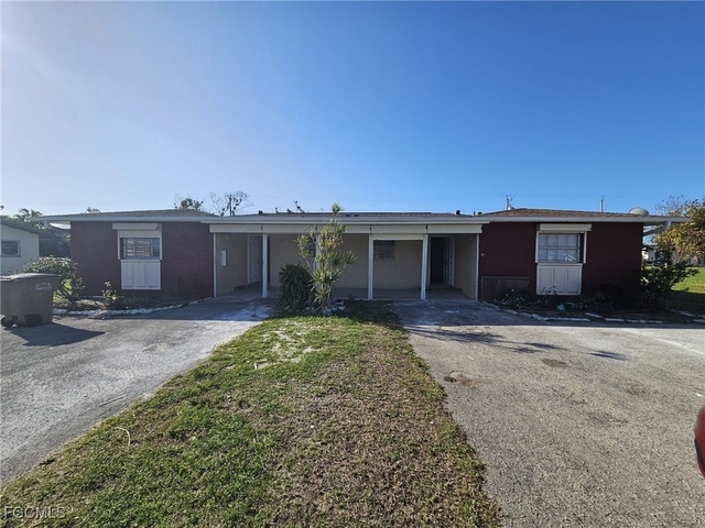 326 Palmetto Drive - Photo 1