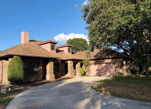 1102 Sugartree Drive S - Photo 1