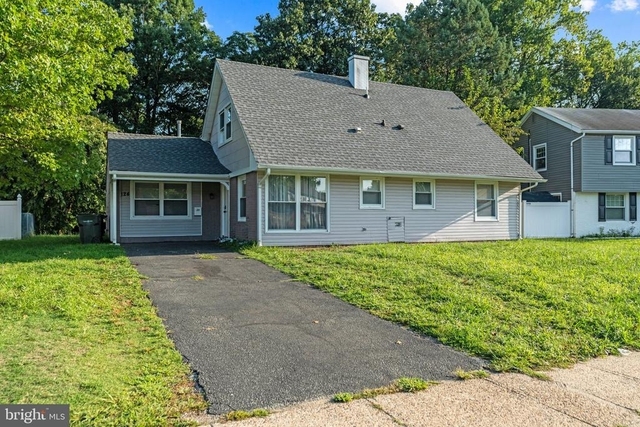 124 Pennypacker Drive - Photo 1