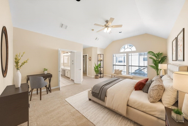 2406 Calumet Street - Photo 1
