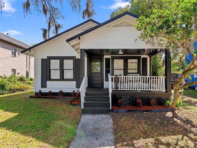 412 E Harwood Street - Photo 1