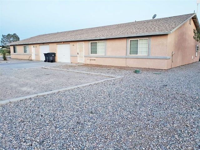 1850 Pershing Avenue - Photo 1