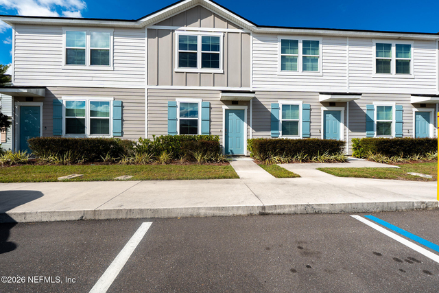513 Spanish Oaks Way - Photo 1