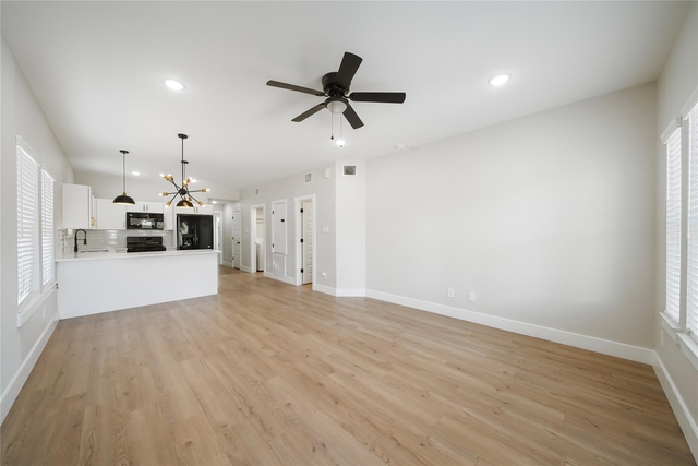 402 E 37th Street - Photo 1