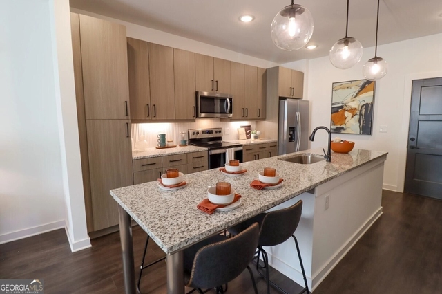 305 Collins Industr Way - Photo 1