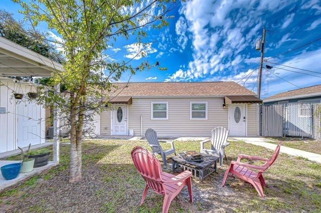 4444 17th Street W - Photo 1