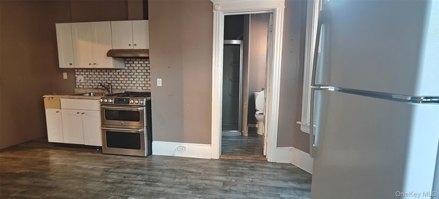 27 Franklin Street - Photo 1