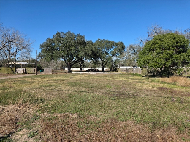 414 Gordy Road - Photo 1