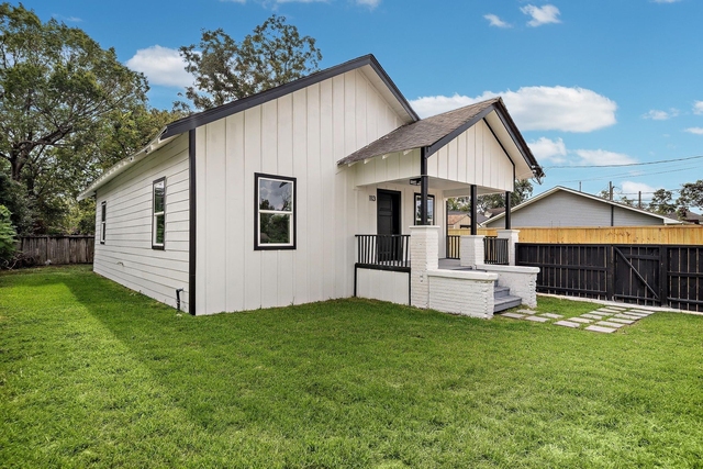 113 Delmar Street - Photo 1
