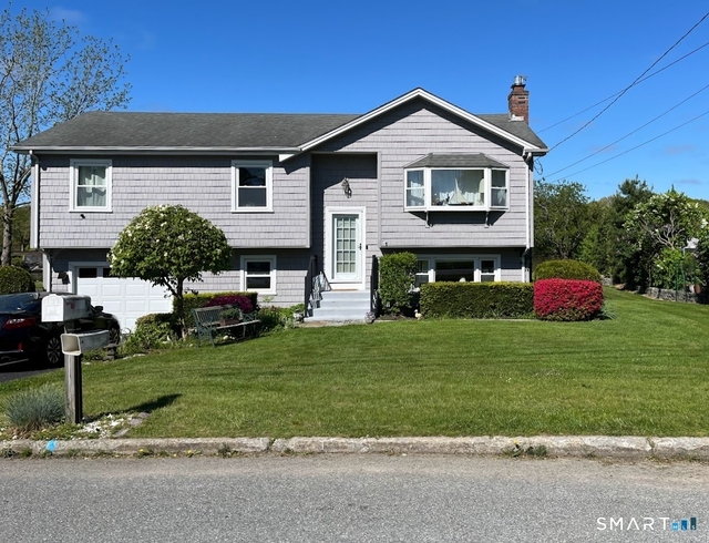 201 Seneca Drive - Photo 1