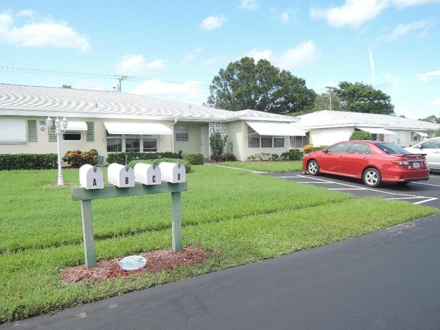 115 Lakes End Drive - Photo 1