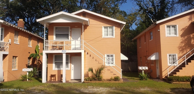 1923 Fairfax Street - Photo 1