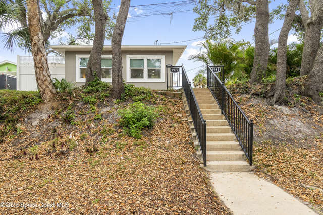 1981 Guava Avenue - Photo 1