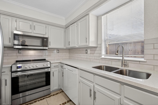 1221 Cedar Post Lane - Photo 1