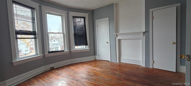 104 Winnikee Avenue - Photo 1
