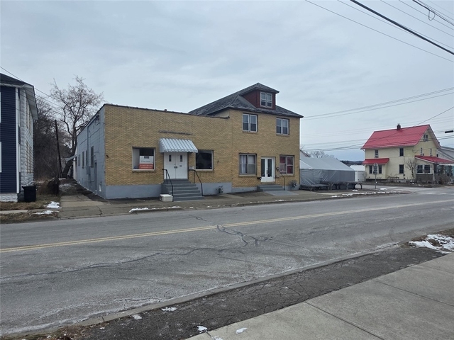 1007 Pine Street - Photo 1