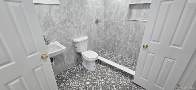 51 Peconic Street - Photo 1