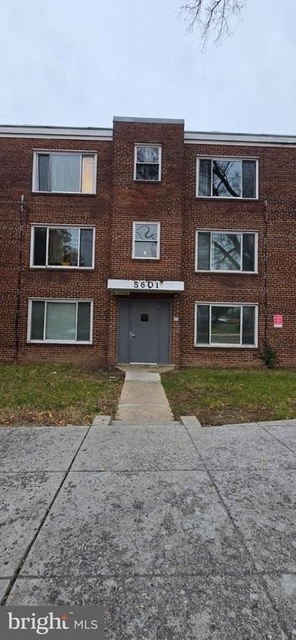 5601 Ne Nannie Helen Burroughs - Photo 1