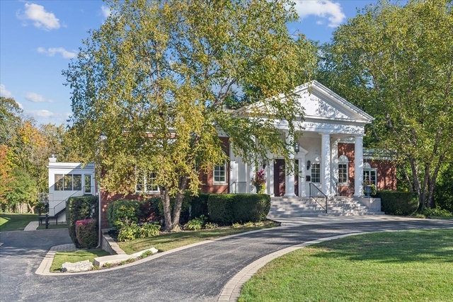 493 Hazel Avenue - Photo 1