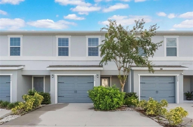 3024 Fieldwood Circle - Photo 1