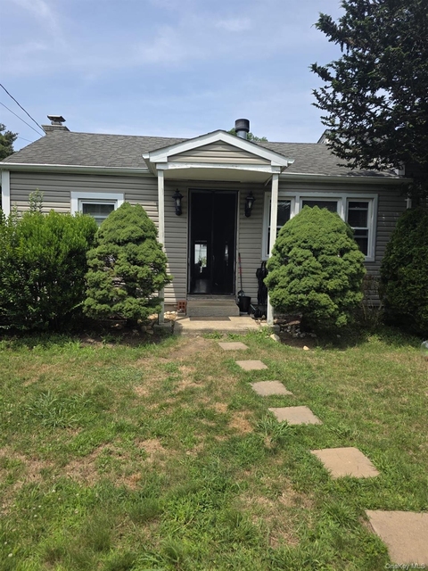 23 Seaman Neck Road - Photo 1