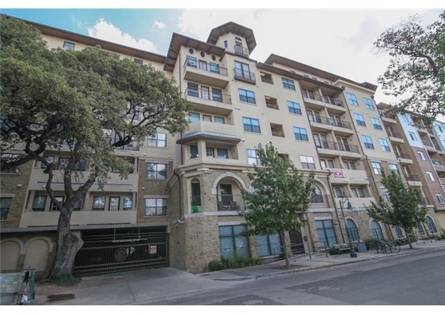 2505 San Gabriel St - Photo 1