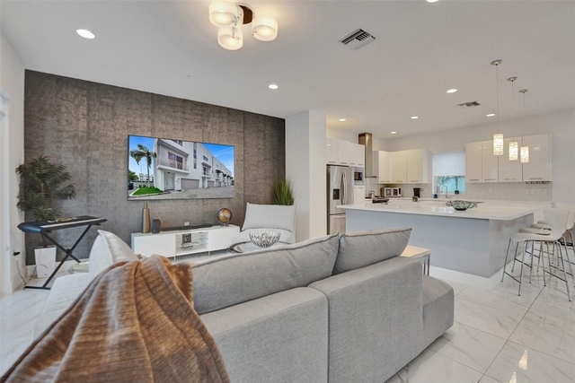 1371 N Ocean Boulevard - Photo 1